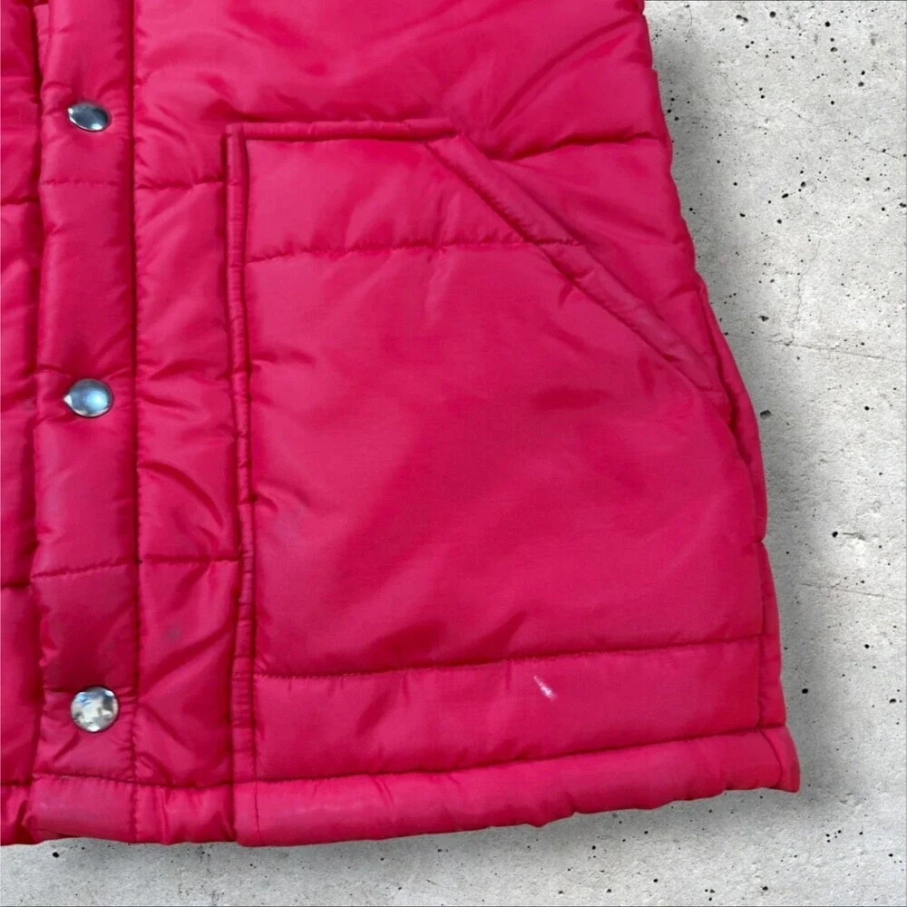 Vtg Swingster PolarGuard Puffer Vest Mens Small Red Nylon Snap Button USA